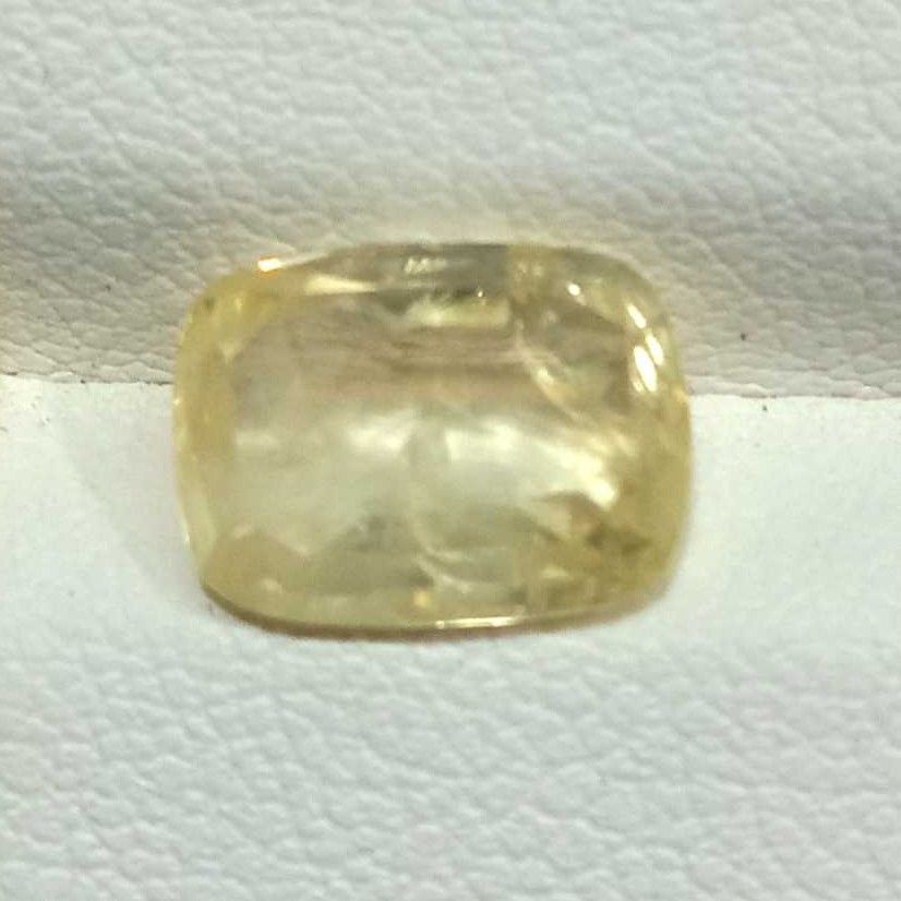 3.31ct oval yellow yellow-sapphire-pukhraj