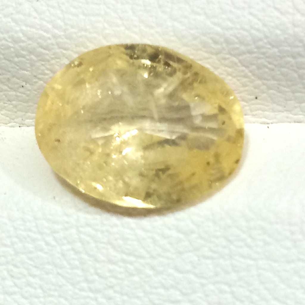 4.06ct oval yellow yellow-sapphire-pukhraj