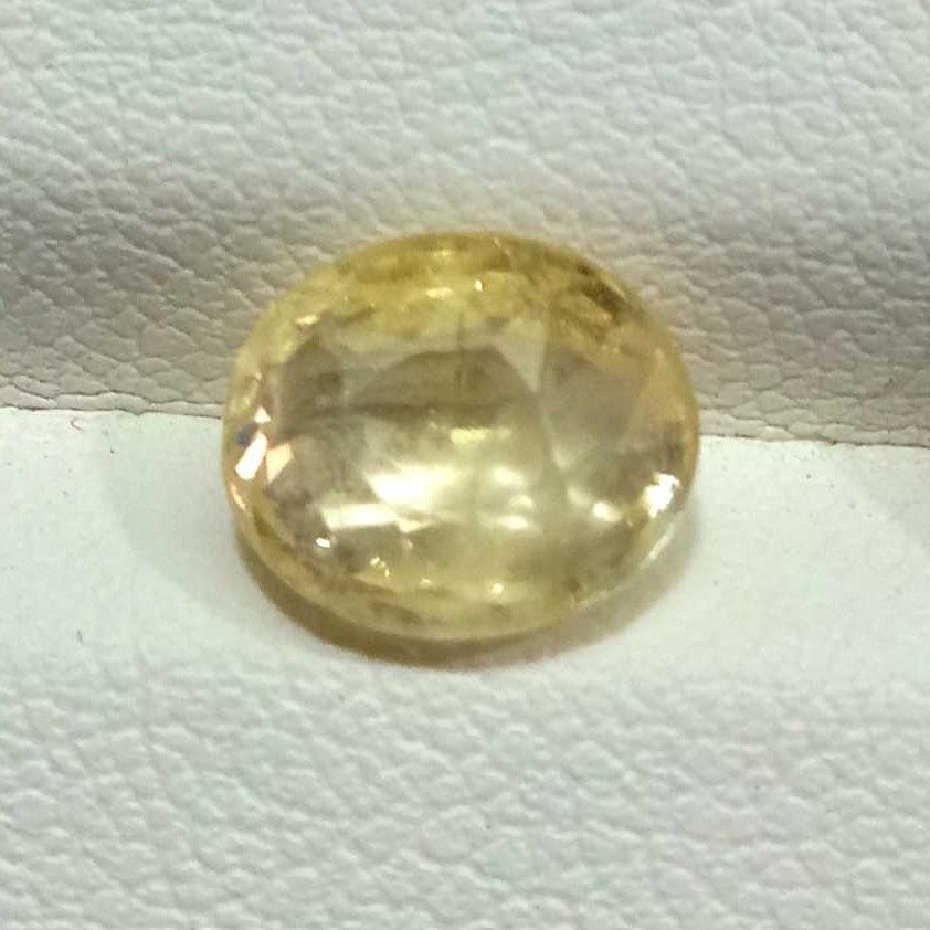 3.07ct oval yellow yellow-sapphire-pukhraj