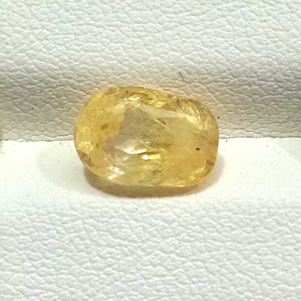 3.09ct oval yellow yellow-sapphire-pukhraj