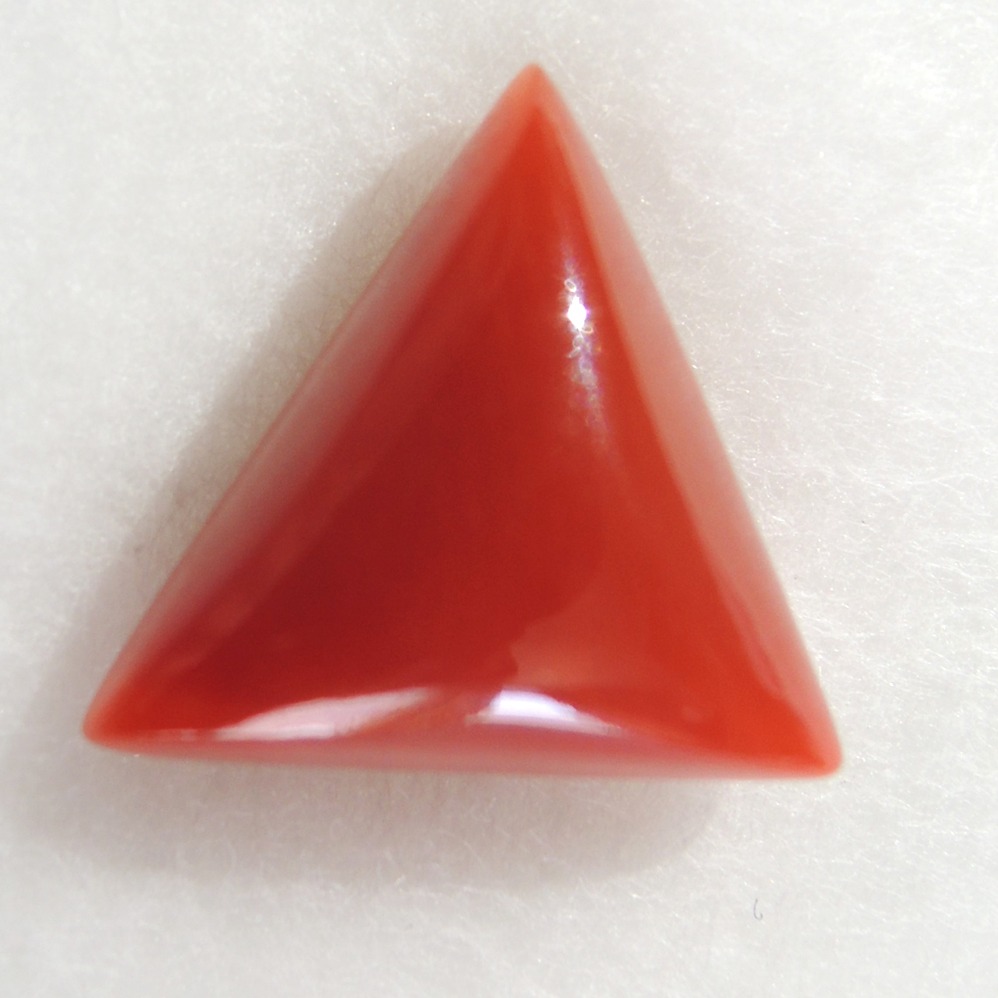 4.11ct triangle natural red-coral (mungaa) KBG-C031