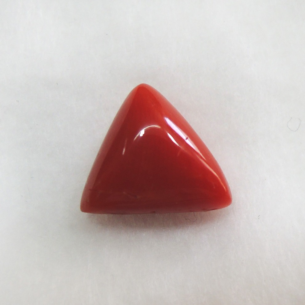 4.05ct triangle natural red-coral (mungaa) KBG-C025