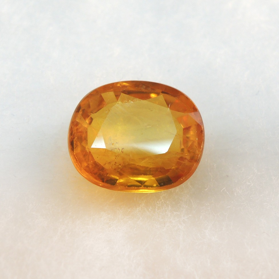 3.98ct (4.37 ratti) oval natural yellow-sapphire(pukhraj) KBG-S011