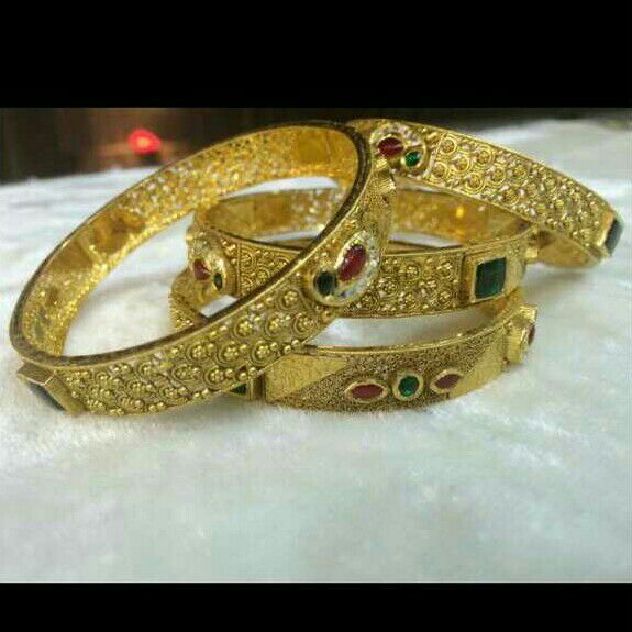 22K / 916 Gold Antique Ladies Bridal Bangles