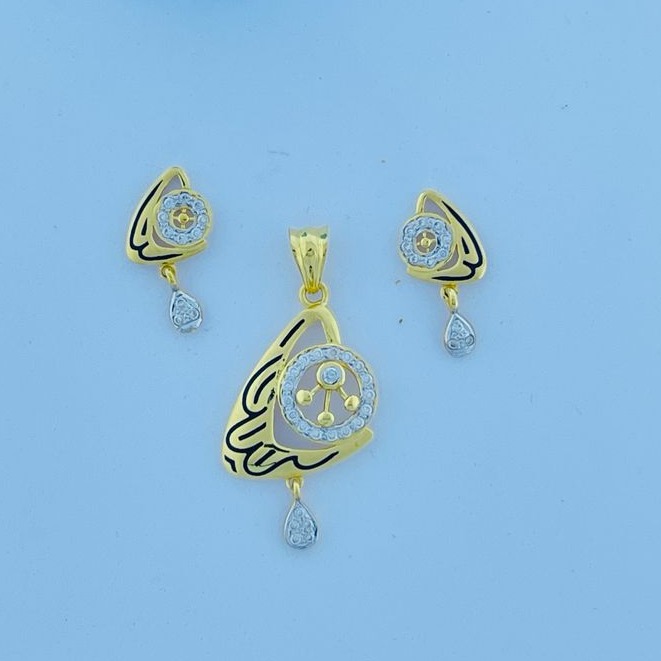 22K Gold CZ Designer Pendant Set