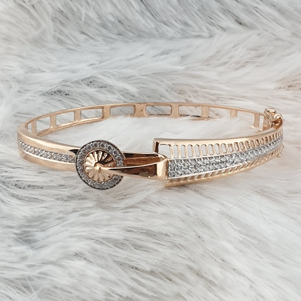 ladies kada