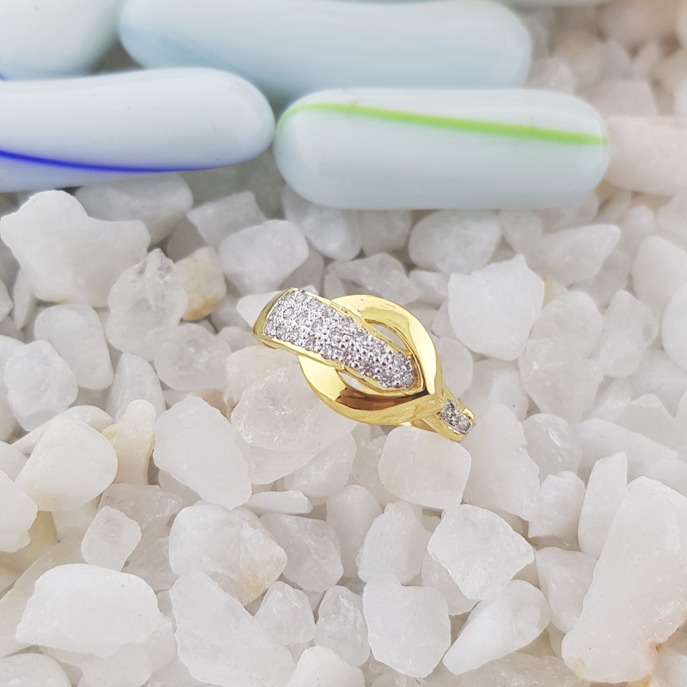 22k yellow ladies ring