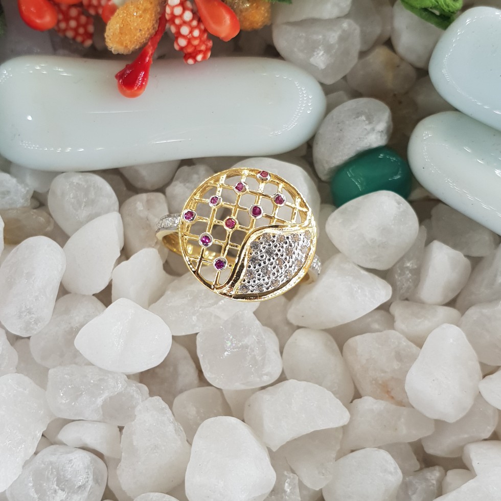 22k red cockatiel ladies ring