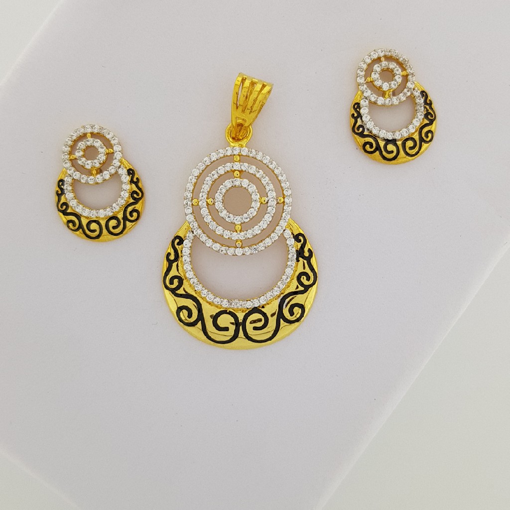 black Pendant set