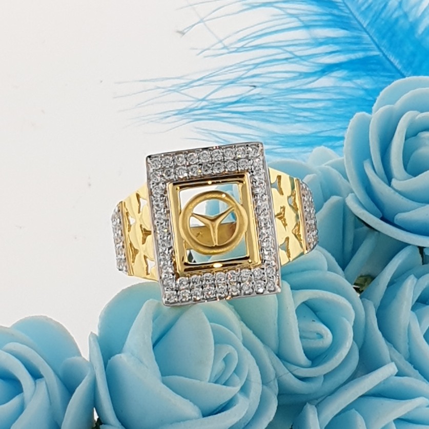 Mercedes ring