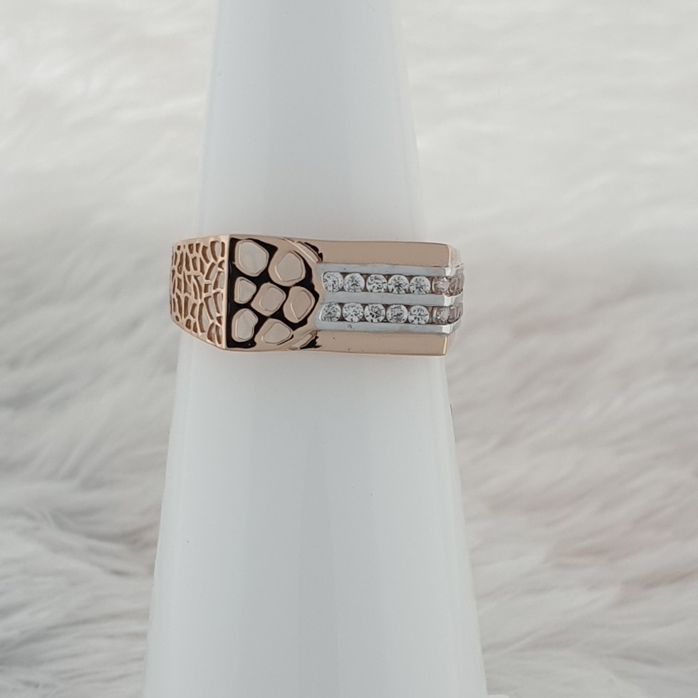 2 line diamond ring