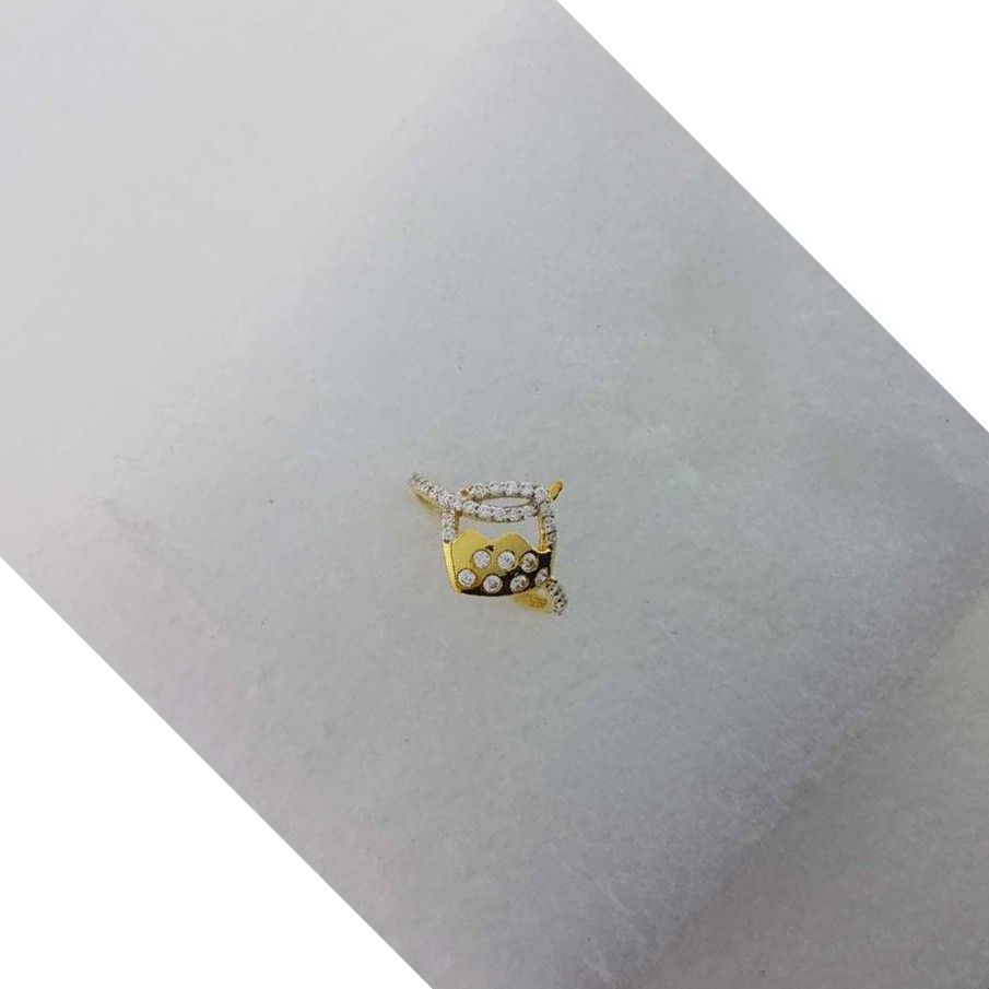 916 Yellow Gold Fancy CZ Ring