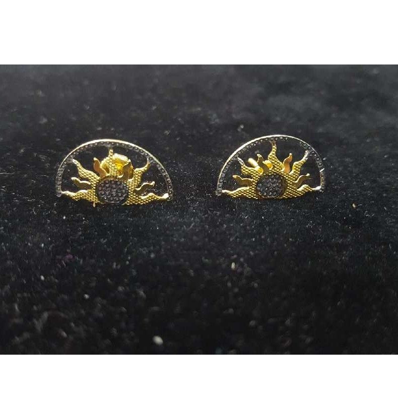 22K / 916 Gold Modern Attractive Butti