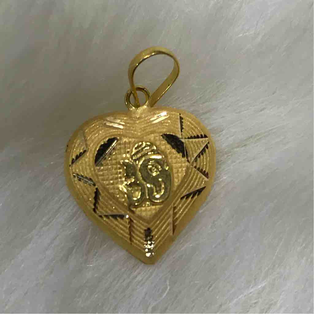 Modern 16KT gold pendant