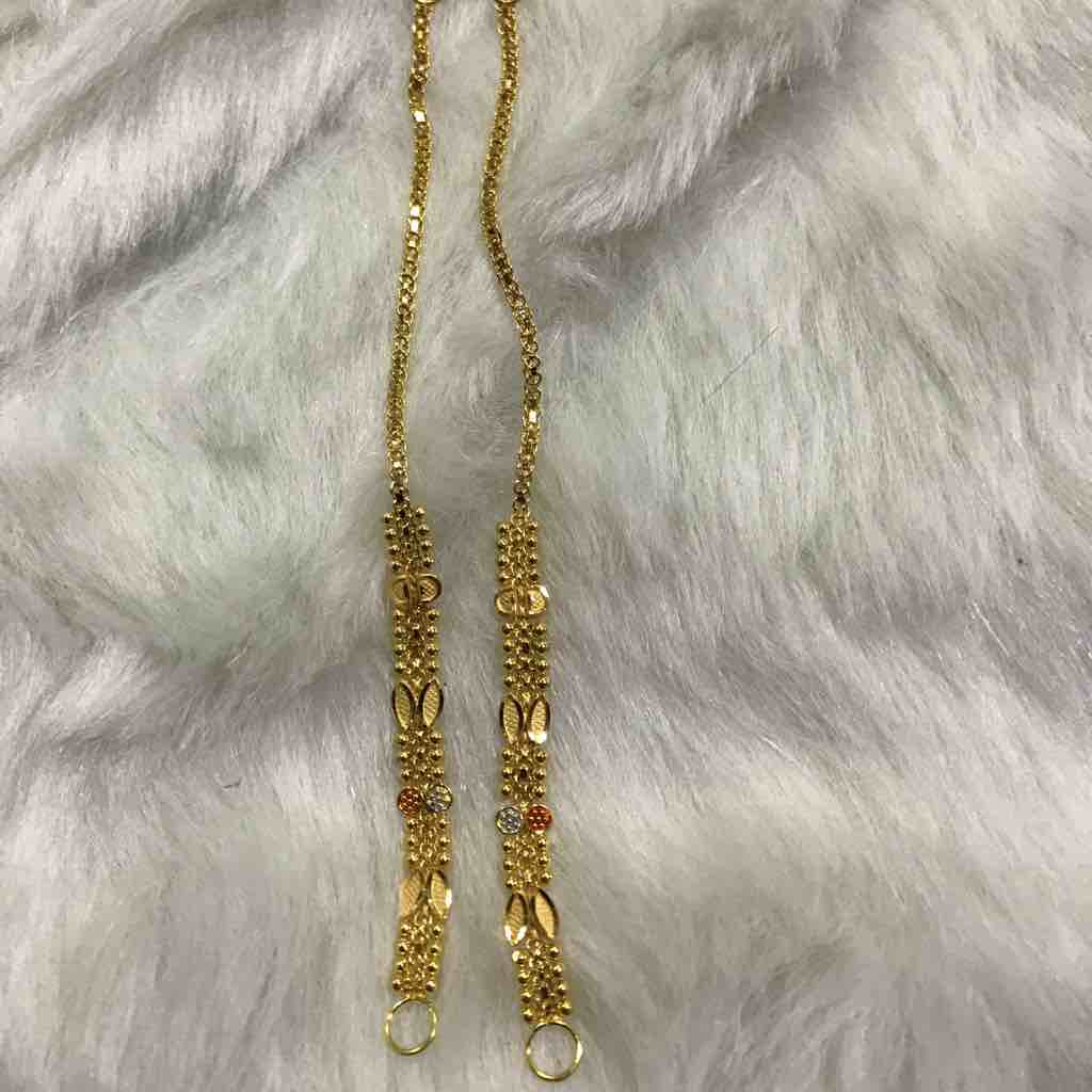 18kt Stylish Gold Earchain For Ladies