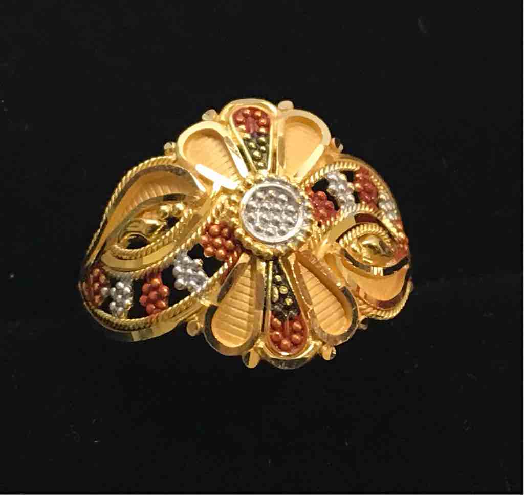 18k/750 Classic Gold Ring For Ladies