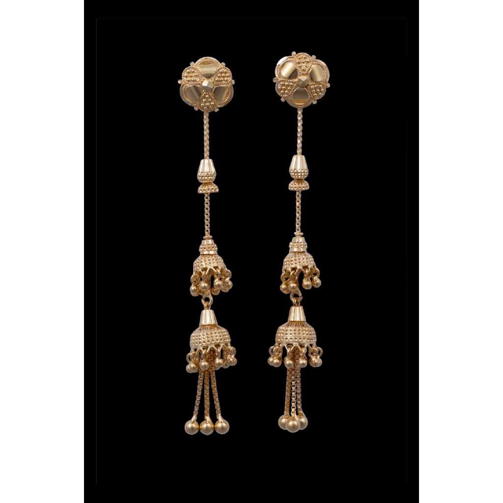 18KT Gold Attractive Sui Dhaga