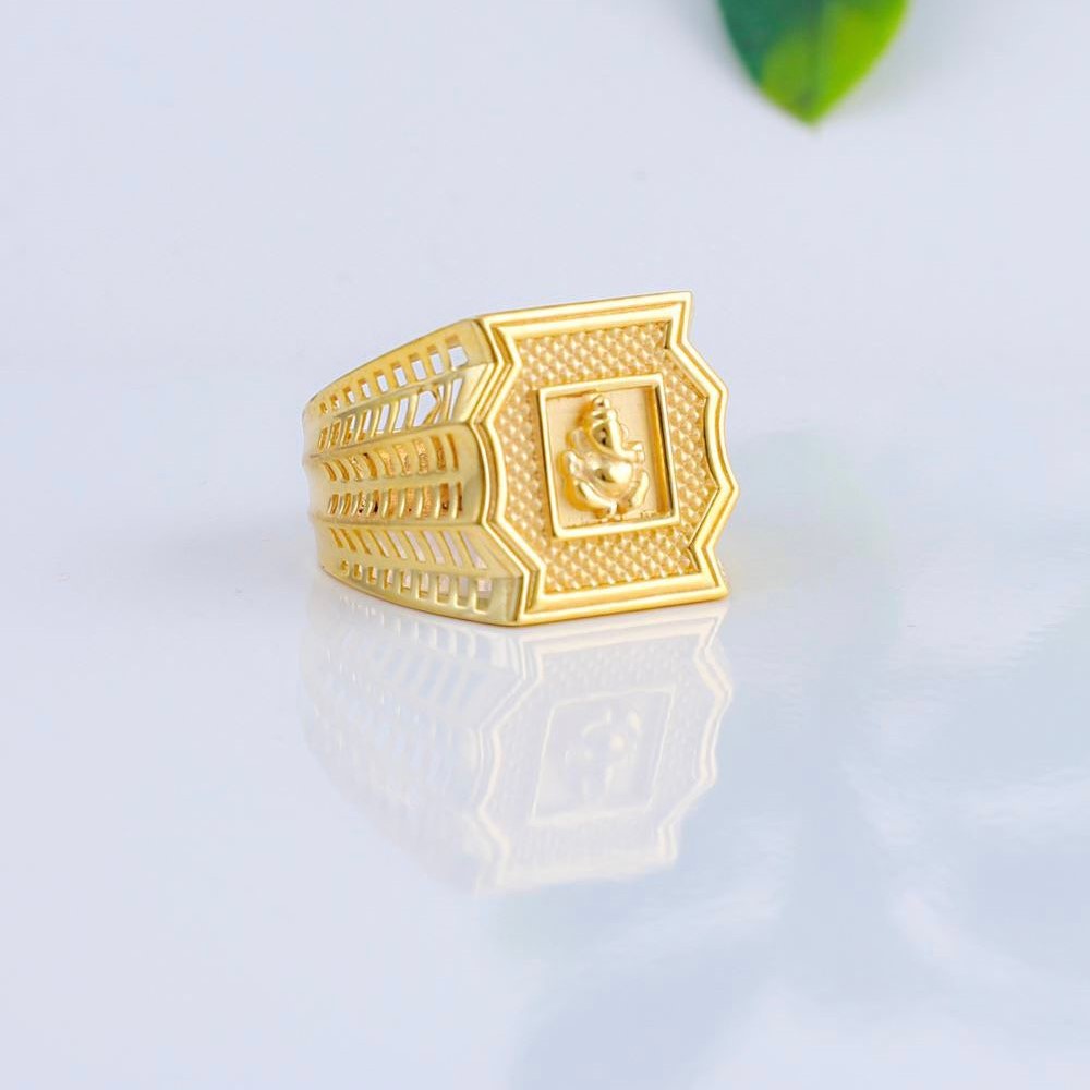 Gold Fancy Gents Ring