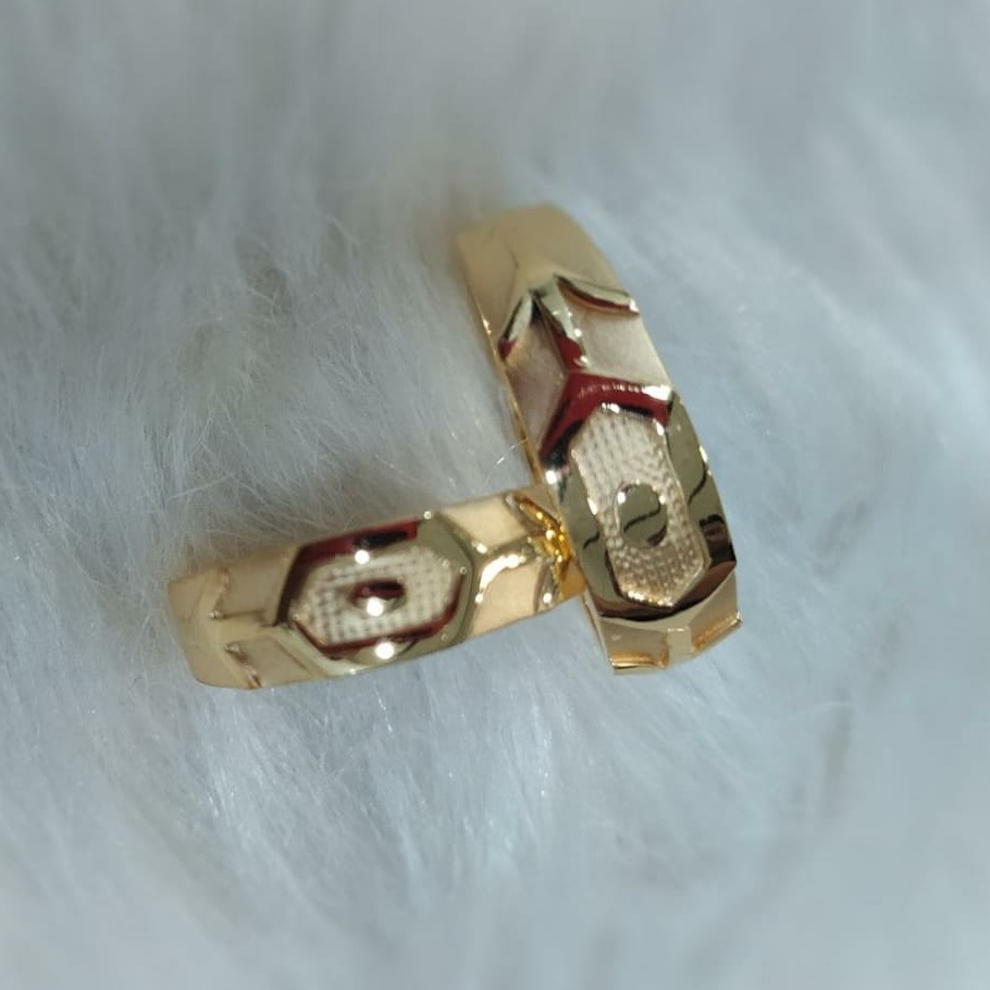 916 Gold Plain Casting Couple Band