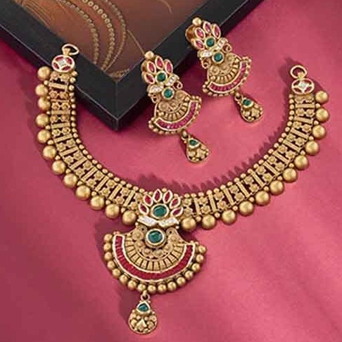 antique necklace set 916