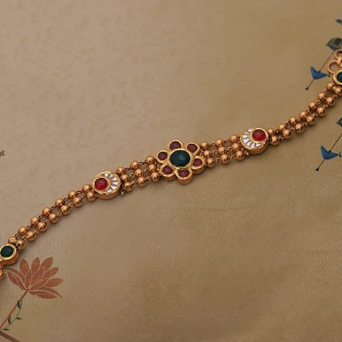 antique ladies brecelet 916