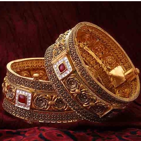 antique bangle 916