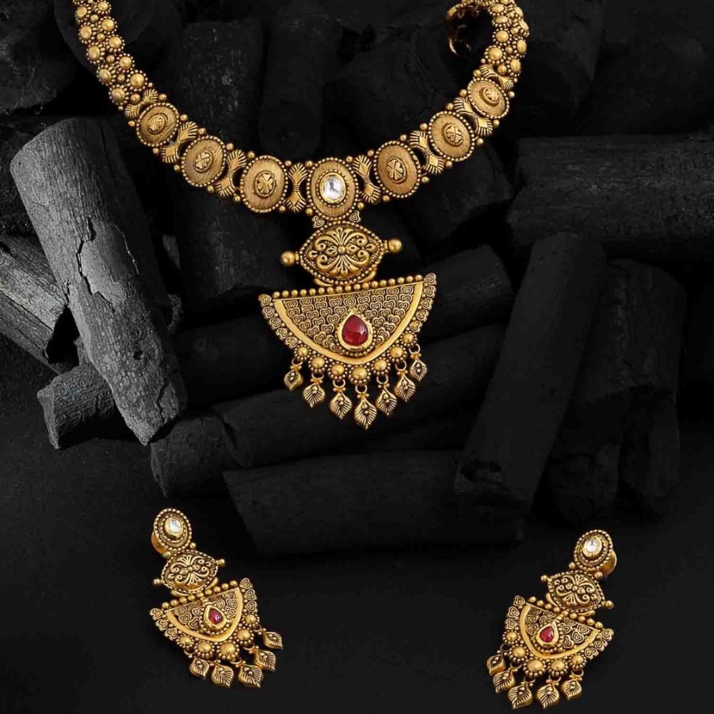 antique necklace set 916