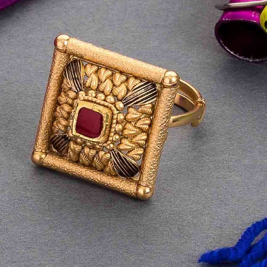 antique ring 916