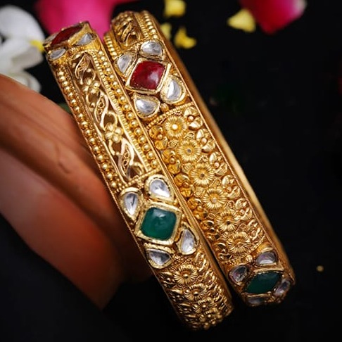 antique bangle 916