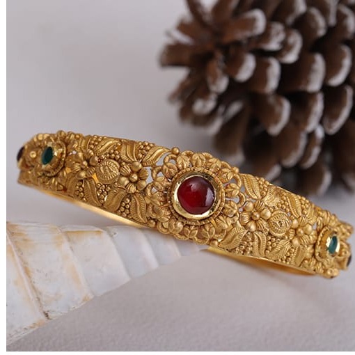 antique bangle 916