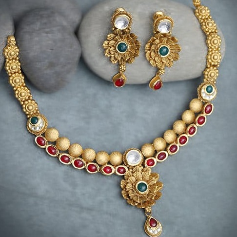 Antique Necklace Set 916.