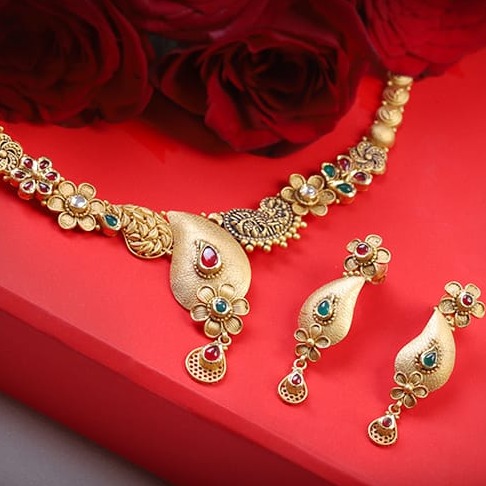 Antique Necklace Set 916.
