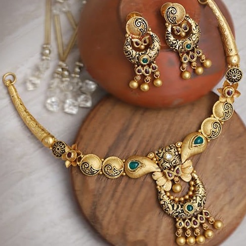 Antique Necklace Set 916.