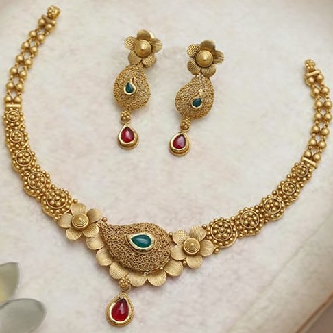 antique necklace set 916