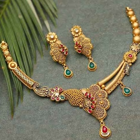 Antique Necklace Set 916