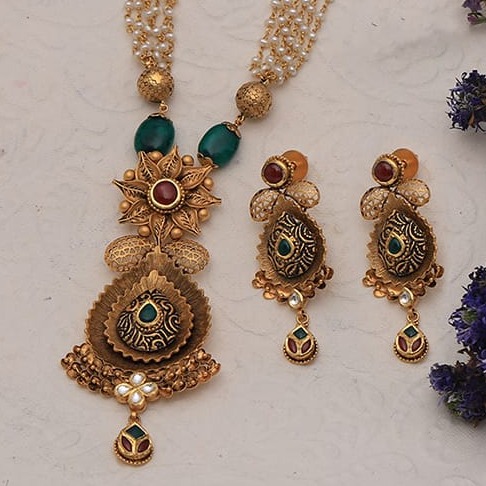 antique necklace set 916