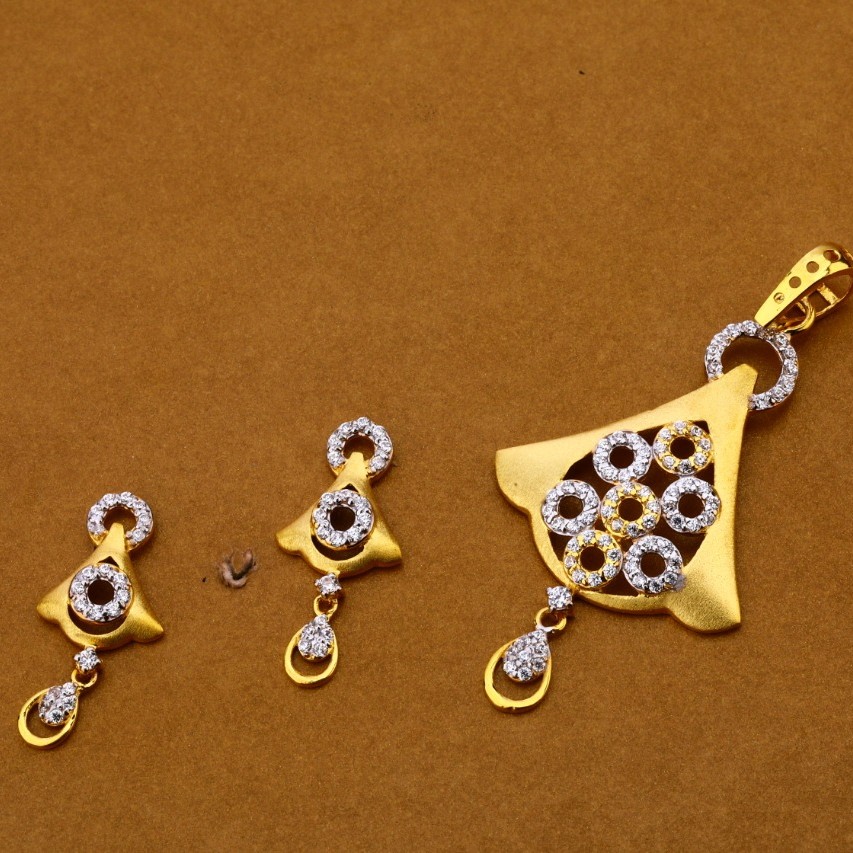 Ladies pendant set 916 cz