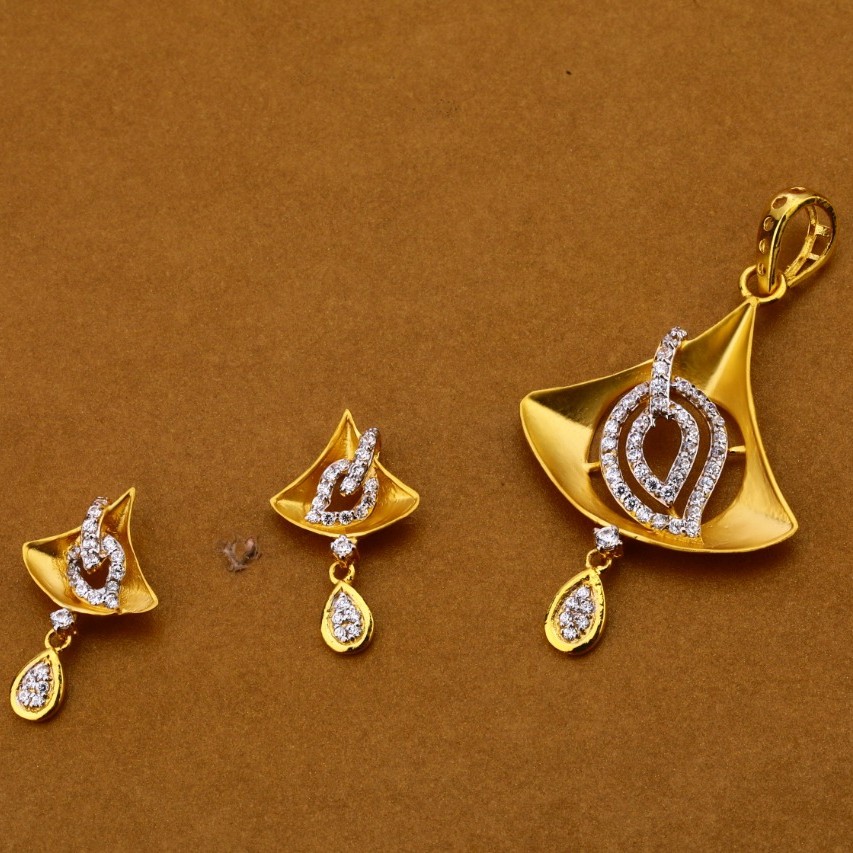 Ladies pendant set 916 cz