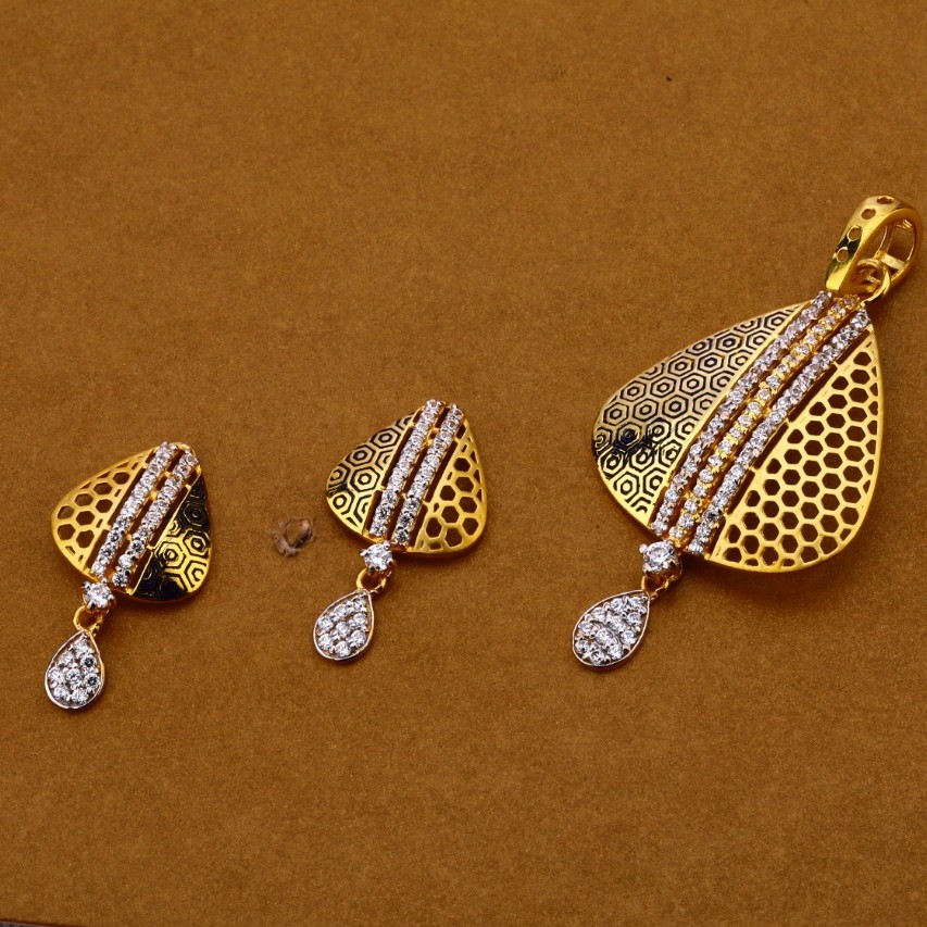 Ladies pendant set 916 cz