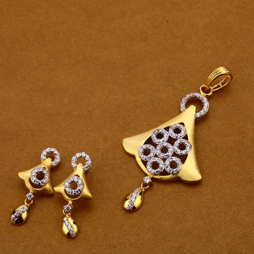 Ladies pendant set 916 cz