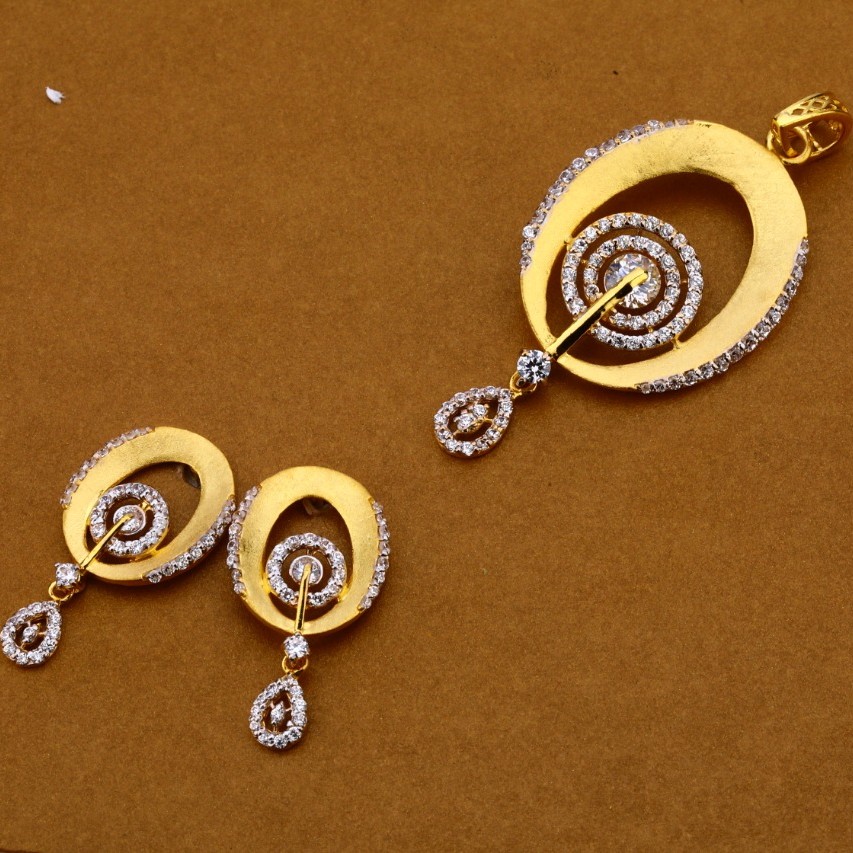 Ladies pendant set 916 cz