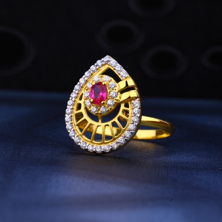 Ladies Ring Cz 916