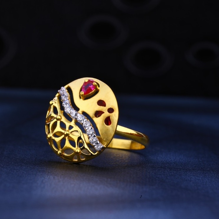 Ladies ring cz 916
