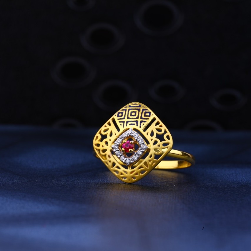 Ladies ring 916 cz