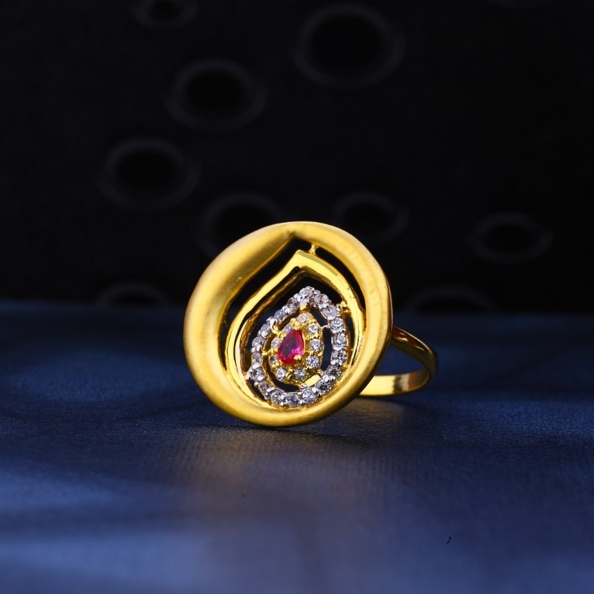 Ladies ring 916 cz