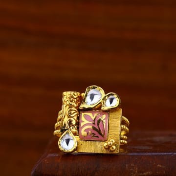Ladies antique ring 916