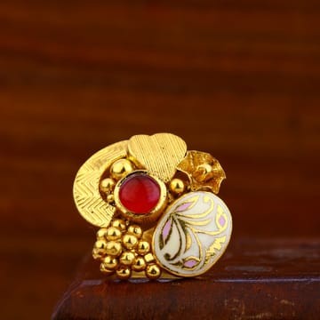 Ladies antique ring 916