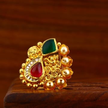 Ladies antique ring 916