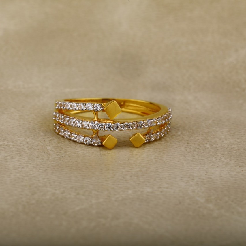 Ladies ring 916 cz