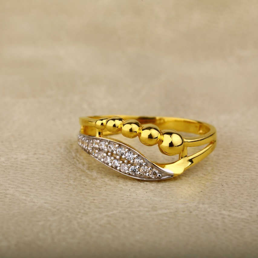 Ladies ring 916 cz